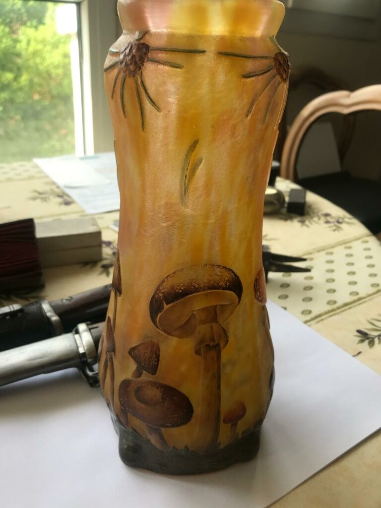 vase en pâte de verre.