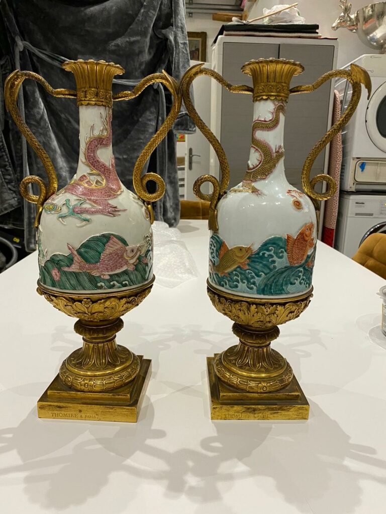 vases asiatique. Paire de vases asiatique