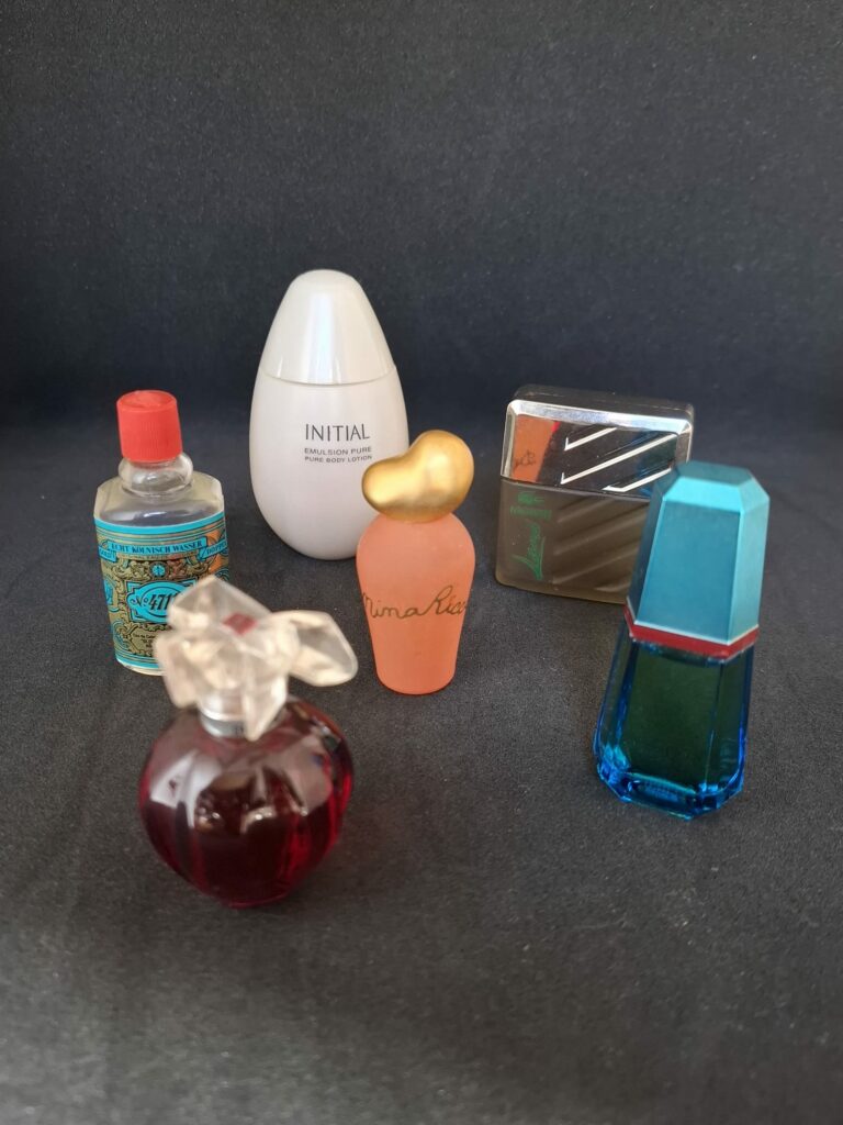 Mignionette de parfum. Miniature Lou de Cacharel, Miniature Deci dela Nina ricci, Nina ricci, Land de Lacoste